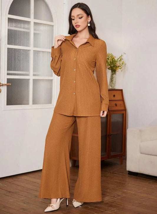 Ensemble chemise texturée marron café et pantalon large