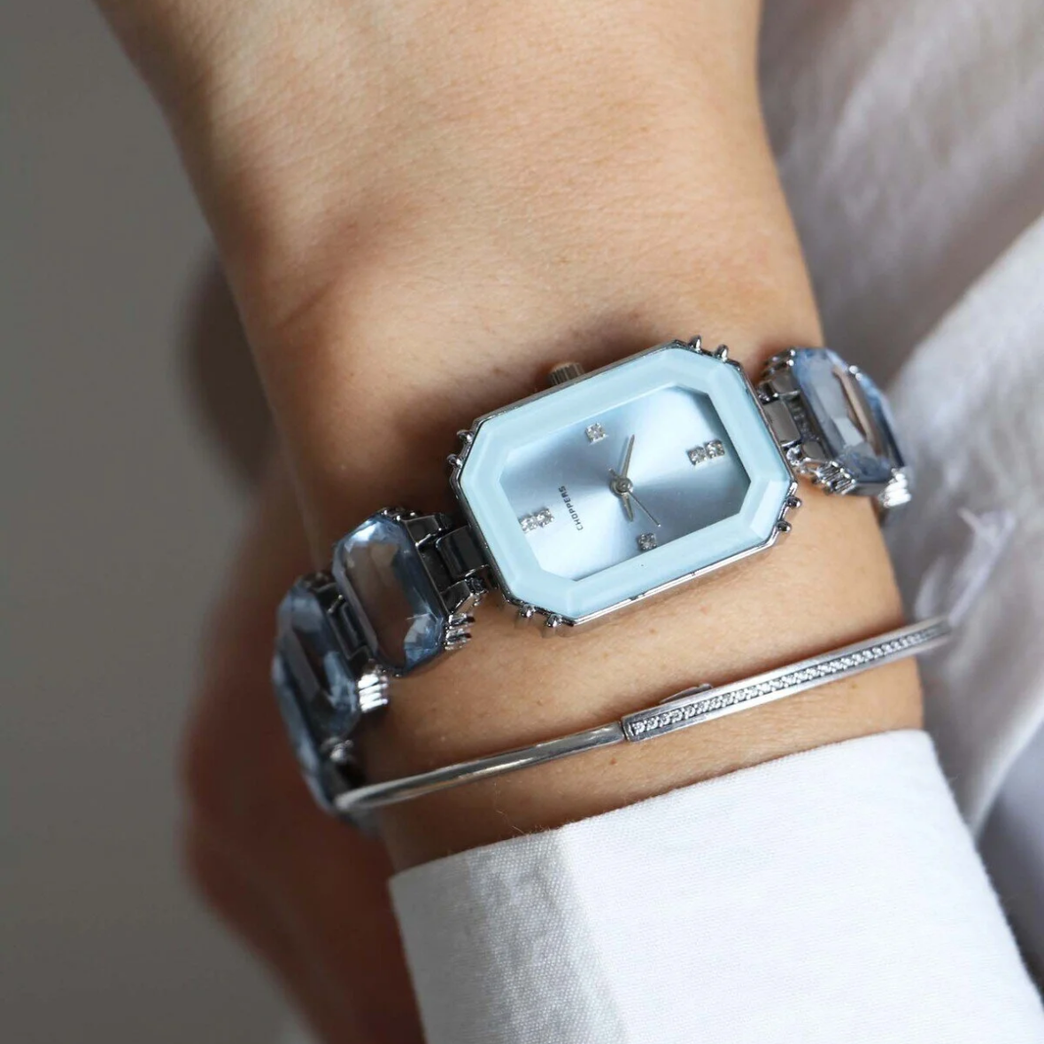 Montre grise Norwhtwach