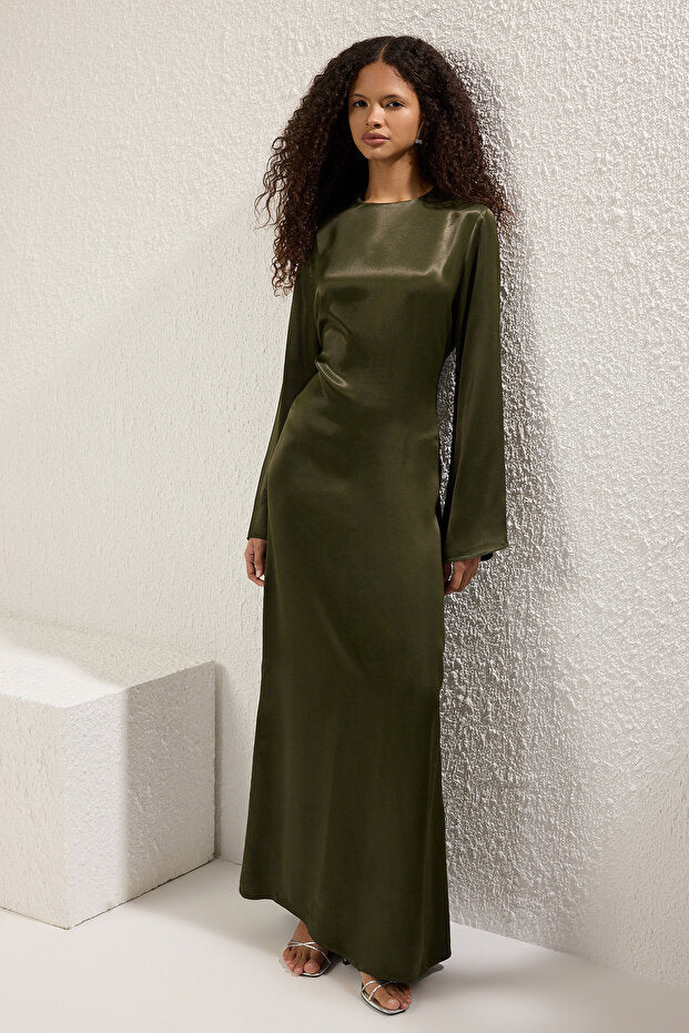 Modest Khaki Brit