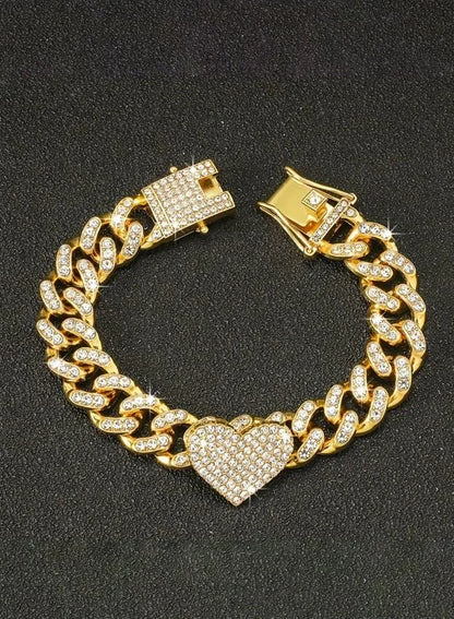 Bracelet à maillons en forme de cœur orné d'or