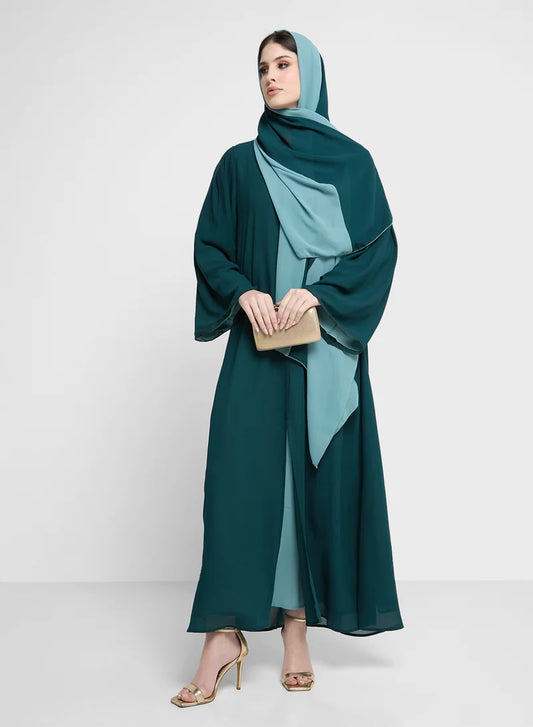 Abaya bicolore avec Sheila