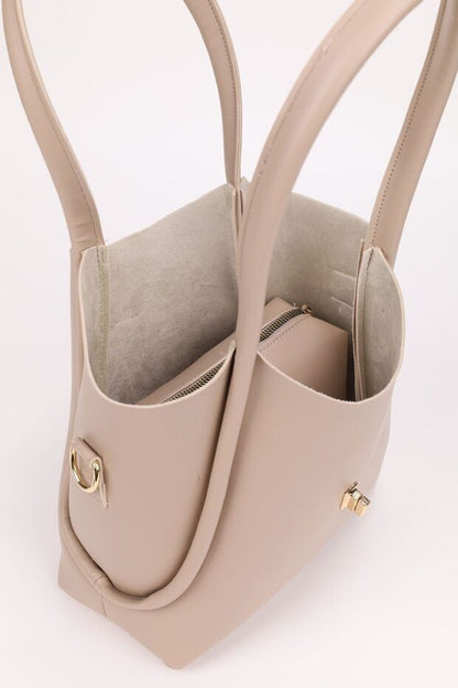 Sac à main, sac bandoulière et sac porté épaule NOTHING  Mink pour femme, avec bandoulière longue et fermoir.