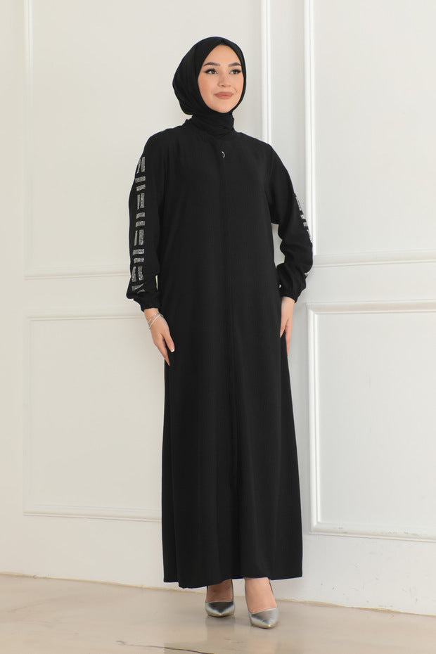 Collection OKTAYUSTA  Nouvelle saison Abaya noire ornée de pierres