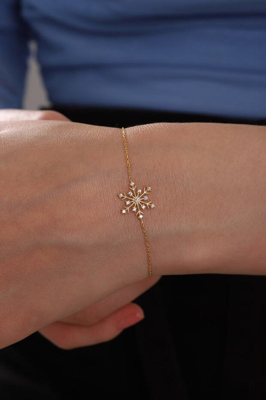 Bilsen Store Kadın 925 Ayar Gümüş Zincirli Altın Kaplamalı Kar Tanesi Bileklik