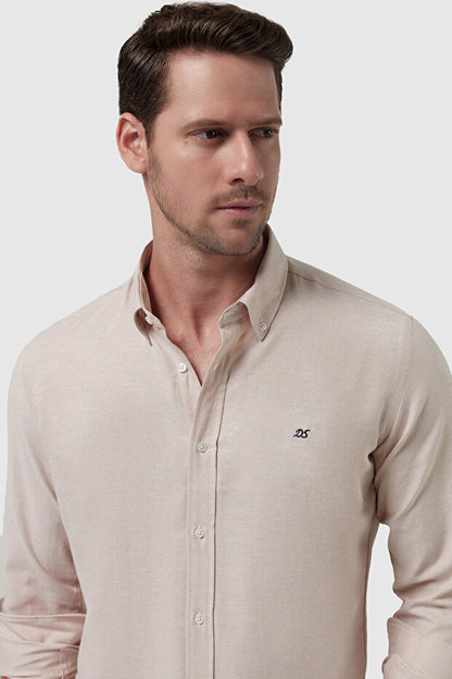 Chemise en coton brodé beige Oxford coupe slim D'S Damat, col boutonné, facile à repasser