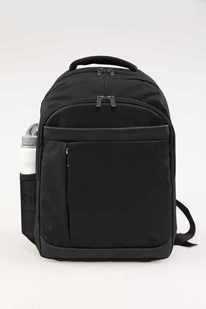 Sac à dos Ramsbury  en tissu imperméable noir, compatible avec les ordinateurs portables de 15,6 pouces