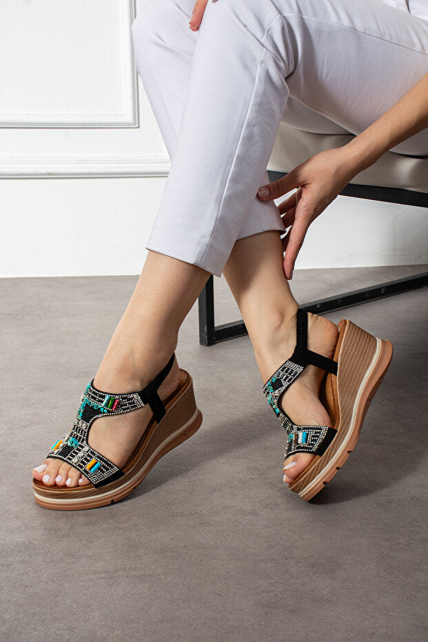 Sandales pour femmes à talon compensé et détails en pierre MERVESTORE