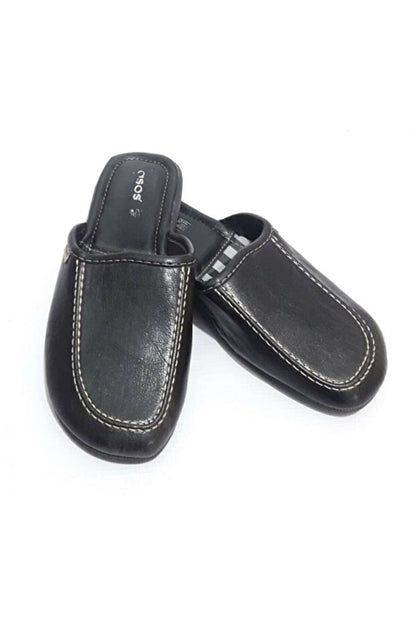 Pantoufles noires pour homme ASOS , modèle « Ballon d'honneur ».
