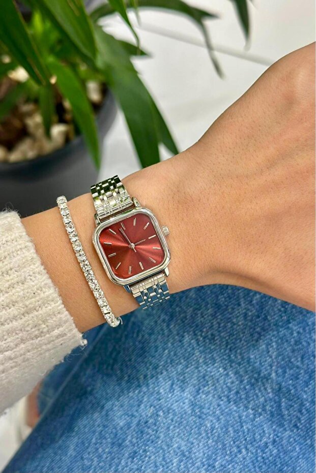 MONTRE POUR FEMME DEEPORA  À BOÎTIER CARRÉ