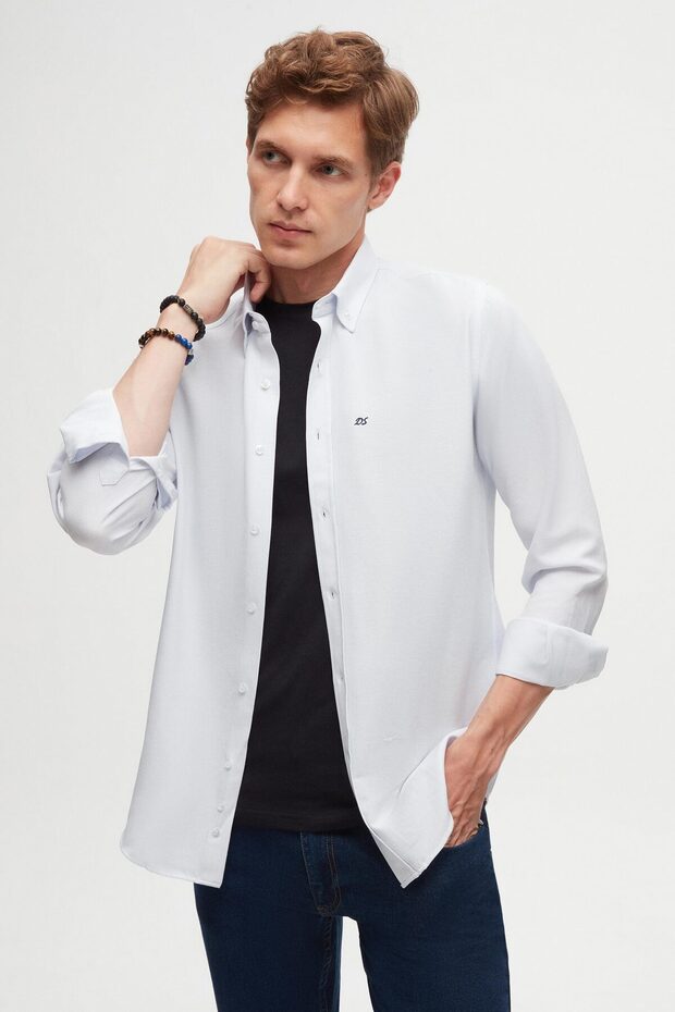 Chemise en coton brodé bleu clair D'S Damat  Slim Fit Oxford à col boutonné, facile à repasser