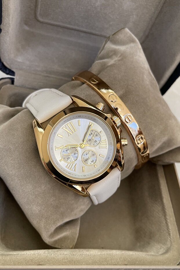 Leerybee  Cartier Élégance : Adoptez la tendance avec cette montre pour femme dotée d’un bracelet en acier ! Bracelet en cuir, boîtier en acier