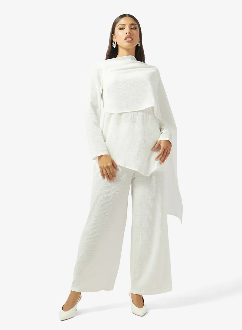 Ensemble haut cache-cœur et pantalon
