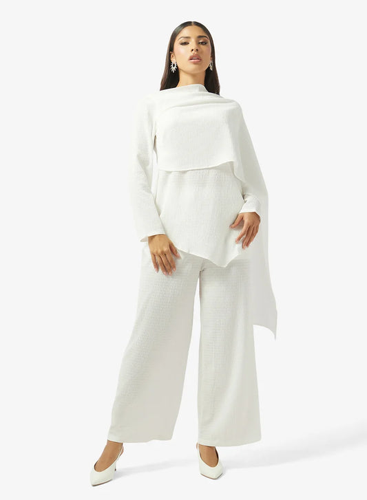 Ensemble haut cache-cœur et pantalon
