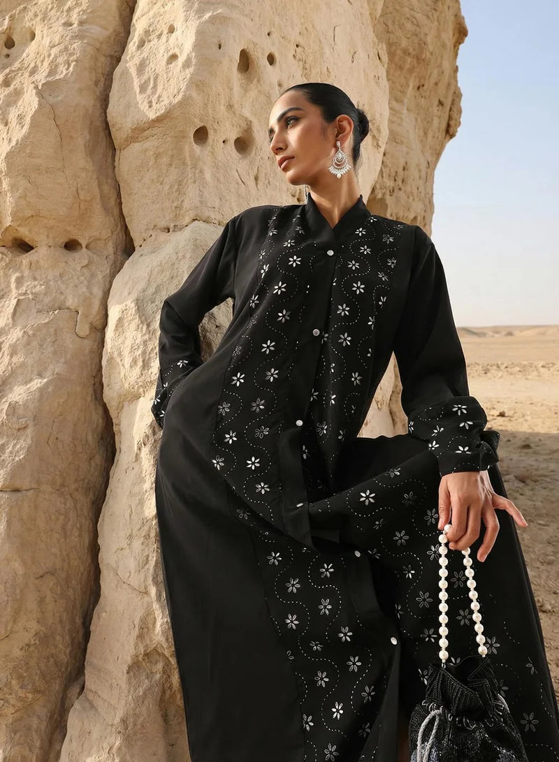 Abaya noire à découpes laser à motifs floraux avec hijab