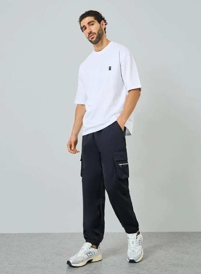 Men White Contrast Embroidery Logo T-Shirt