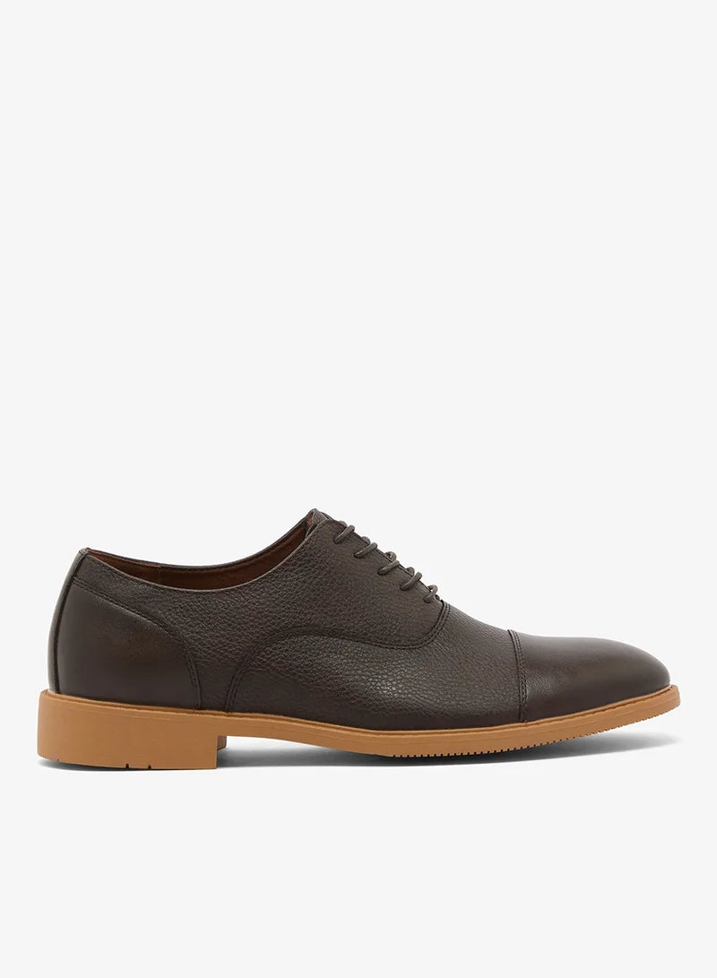 Chaussures habillées à lacets
