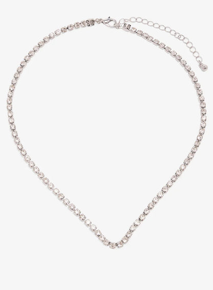 Colliers ras du cou à plusieurs rangs ornés de strass et de diamants