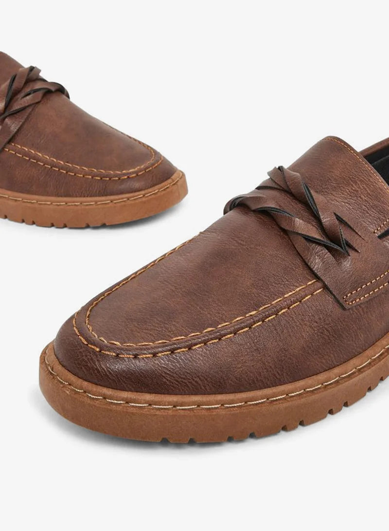 Mocassins pour hommes en similicuir avec détails de surpiqûres