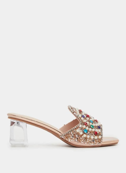 Sandales à talons transparents ornées