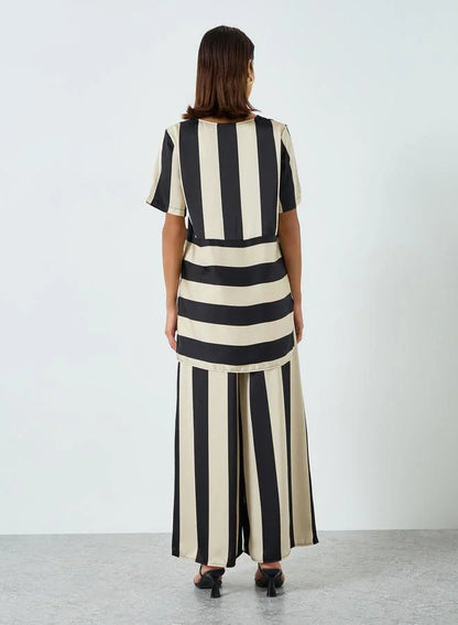 Ensemble haut et pantalon rayé à col rond pour femme