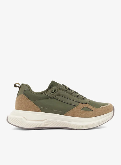 Baskets confortables décontractées