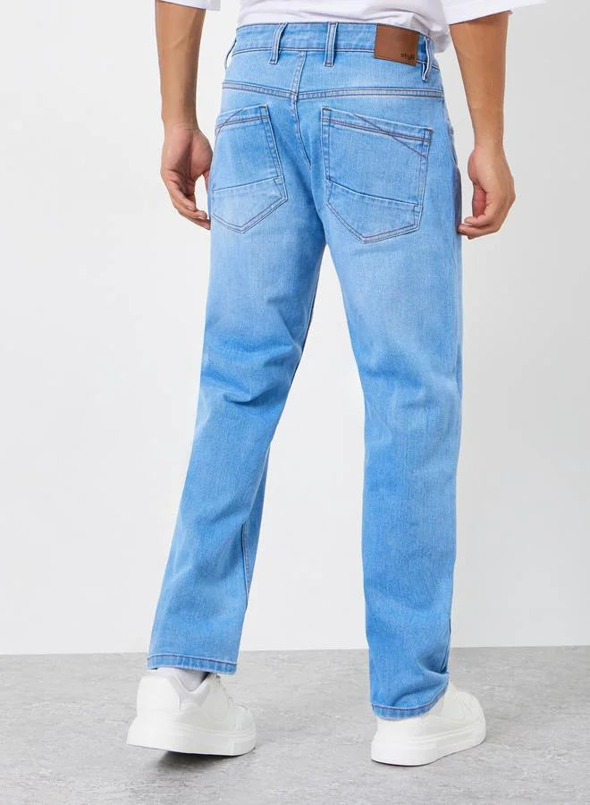 Jean bleu clair délavé pour homme, coupe classique