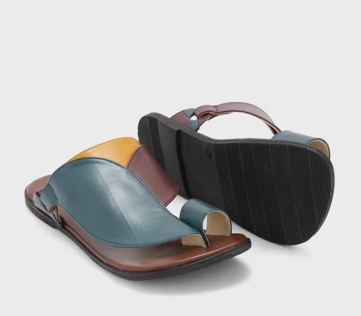 Shirgi sandal