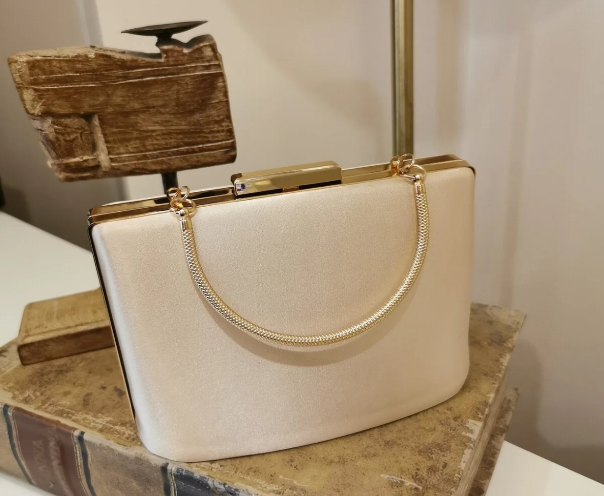 Satin jaune dorée