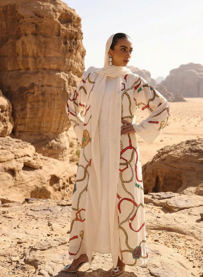 Abaya à imprimé abstrait blanc cassé superposée avec hijab