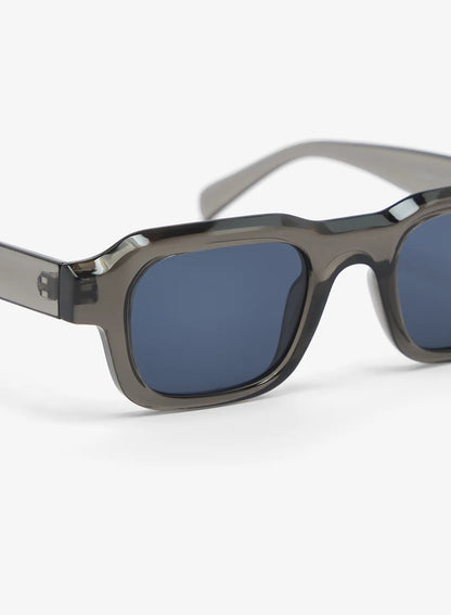 Lunettes de soleil carrées rétro