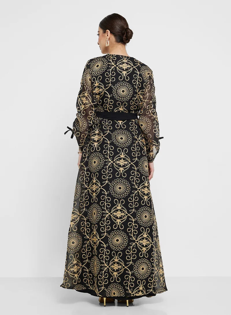 Embroidered Abaya With Inner