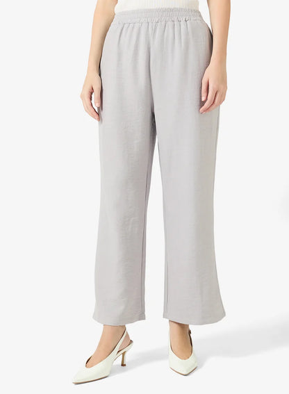 Ensemble chemise et pantalon à boutons longs
